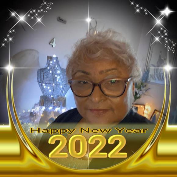 Meet your Posher, Renee - Picture 1 of 1